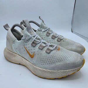 Nike React Escape Run Women Size 9 Running Shoes Barely Green DC4269 300